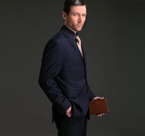 供應(yīng)揚(yáng)州西裝定做廠家