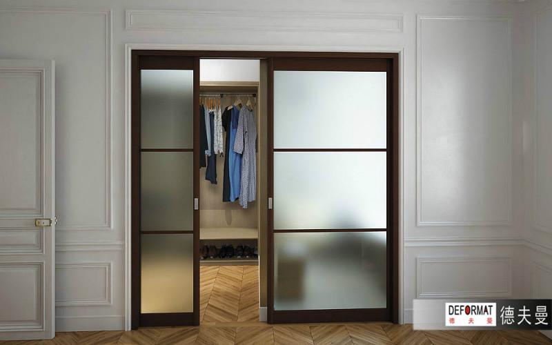 供應(yīng)衣櫥-步入式衣櫥-德夫曼衣櫥價(jià)格批發(fā)