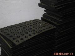 調(diào)兵山拋丸機圖片