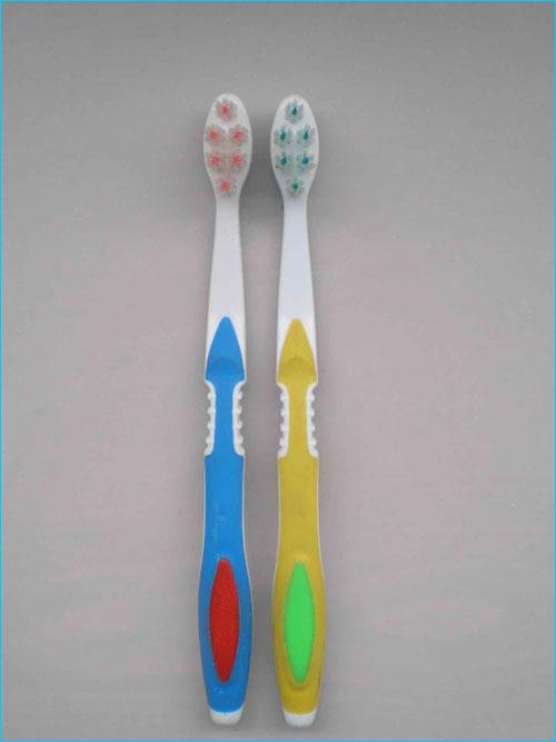 PP包膠專(zhuān)用TPE/TPR料圖片/PP包膠專(zhuān)用TPE/TPR料樣板圖 (2)