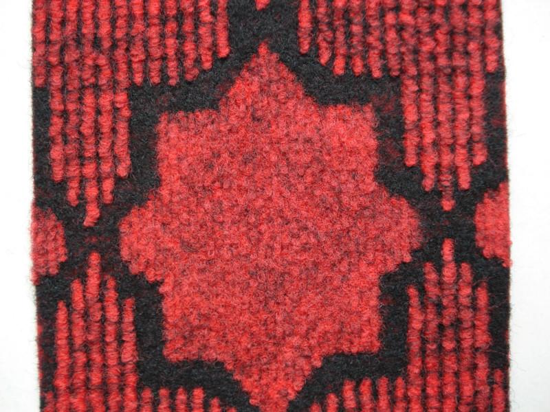 供應(yīng)大紅拉絨地毯