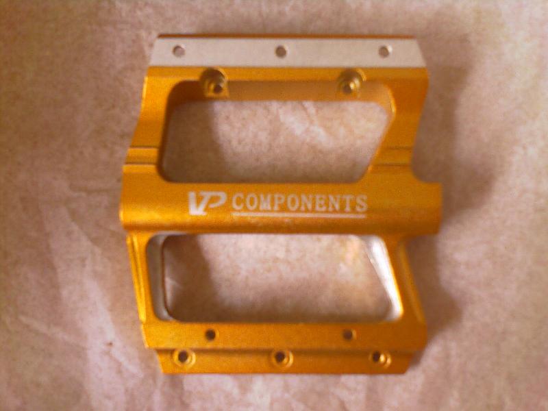 供應(yīng)東莞激光字印打標(biāo)激光鐳雕打標(biāo)加工