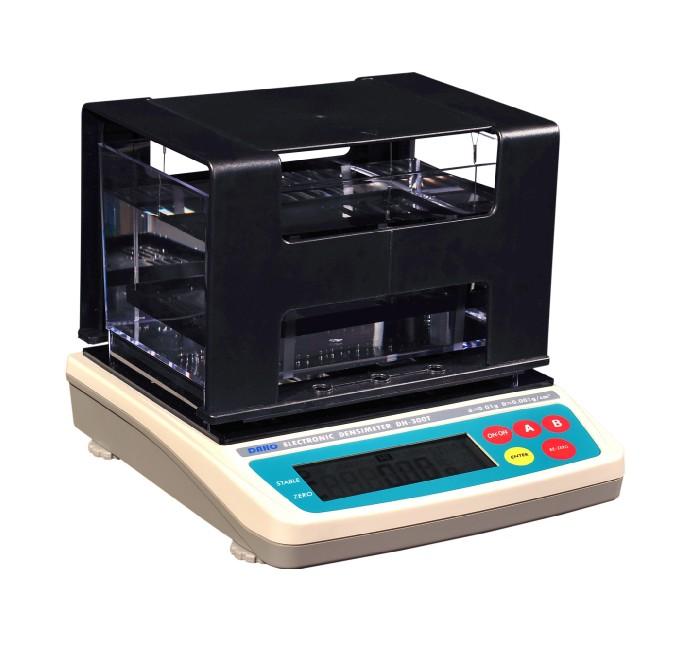 供應(yīng)塑料行業(yè)*比重天平