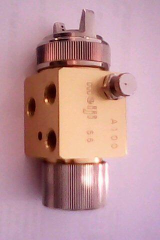 供應(yīng)玻璃設(shè)備冷端噴涂機(jī)