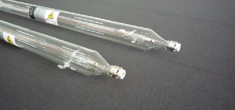 供應(yīng)100瓦熱刺激光管