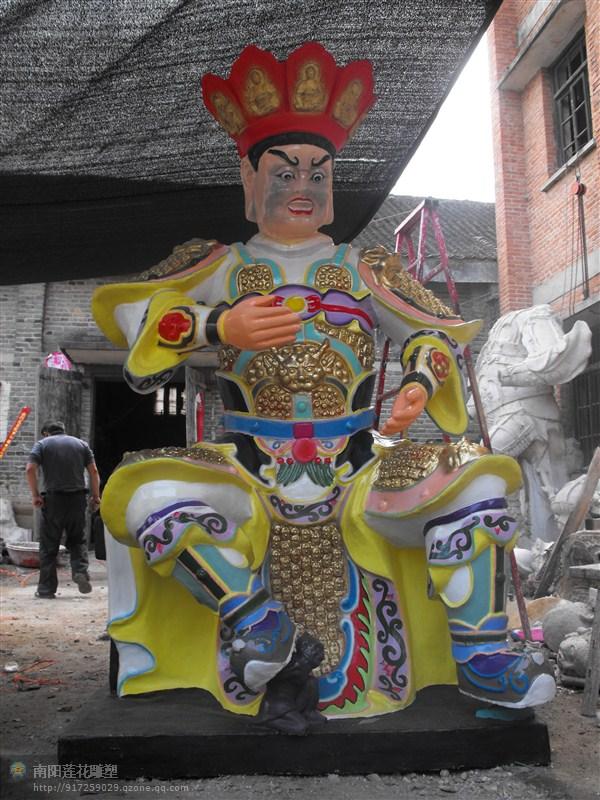 河南佛緣雕塑工藝廠供應(yīng)用于供奉的四大天王玻璃鋼2.6m坐像神像佛像