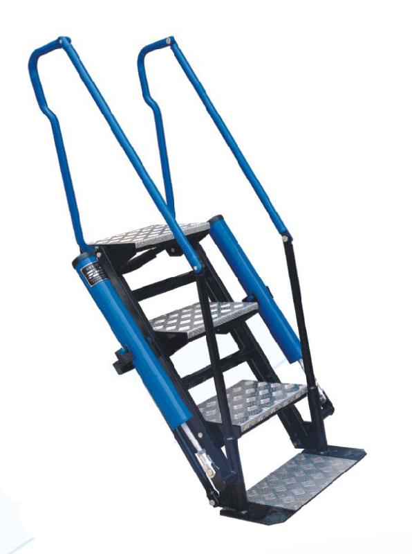 供應(yīng)諾事達(dá)活動梯活動跳板