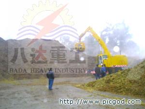 供應(yīng)抓鋼機(jī)廠家價(jià)格，江蘇抓鋼機(jī)廠家價(jià)格