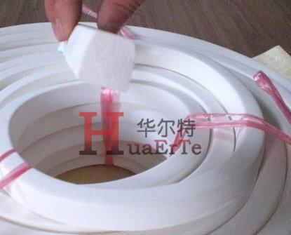 供應(yīng)優(yōu)質(zhì)硅膠板成都批發(fā)