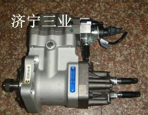 供应PC300-8喷油泵喷油器总成-小松挖掘机PC300-8喷油器价格-小松喷油器总成供应商图片