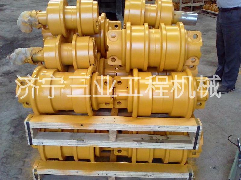 供應(yīng)D355支重輪