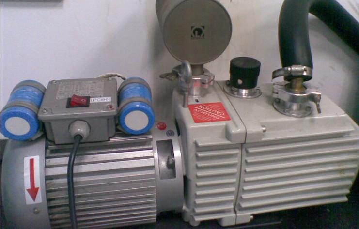 供應(yīng)萊寶真空泵D60C批發(fā)，D30C促銷，D40C批發(fā)銷售，泵油LVO108