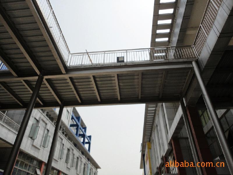 供應(yīng)永州市雙牌縣連廊 樓宇連廊 廠房車間連廊過道 車棚連廊過道