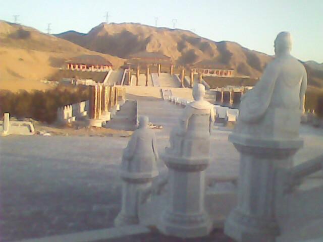 供應(yīng)旅游區(qū)假山的設(shè)計(jì)。旅游區(qū)假山大門(mén)是怎么回事