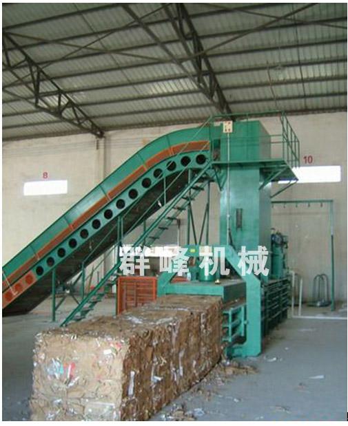 供應(yīng)山東群峰機(jī)械打包機(jī)*！