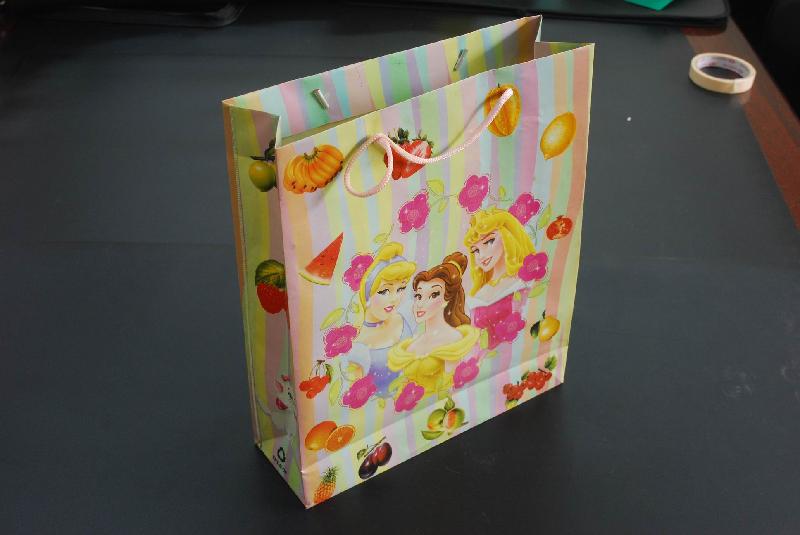 供應(yīng)PP手挽袋化妝品袋包裝袋禮品袋