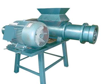 供應(yīng)適合老式棚的電動(dòng)三輪喂食車