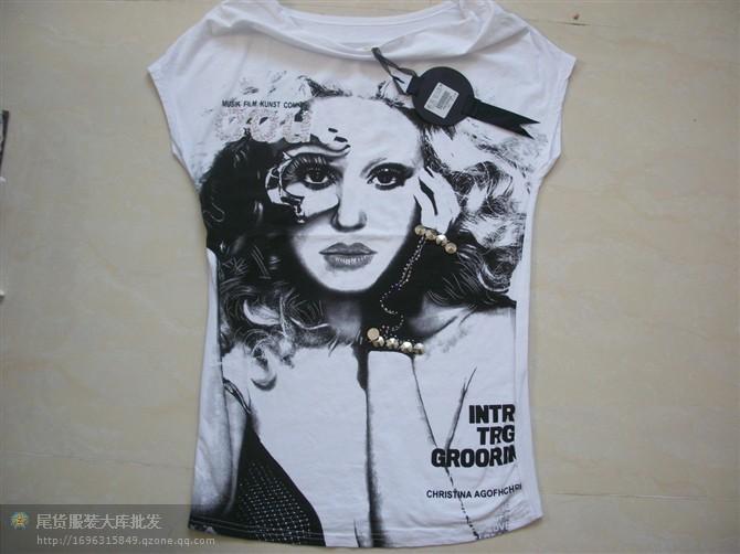 供應(yīng)北京春裝批發(fā)