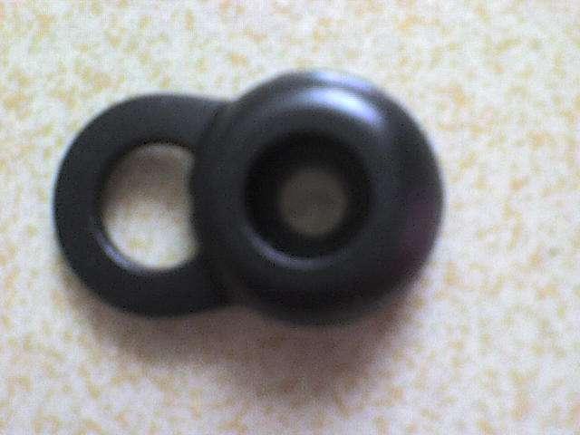 供應(yīng)東莞安祺耳機硅膠塞小號中號大號