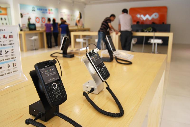 供應(yīng)三星專賣店手機防盜器手機展示架／鋁合金手機展架／安卓手機防盜器