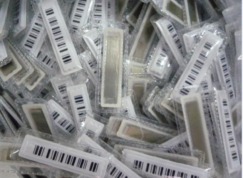 供應(yīng)服裝服飾防水標(biāo)簽鞋帽標(biāo)簽/聲磁進(jìn)口DR防水標(biāo)簽/聲磁防盜軟標(biāo)簽