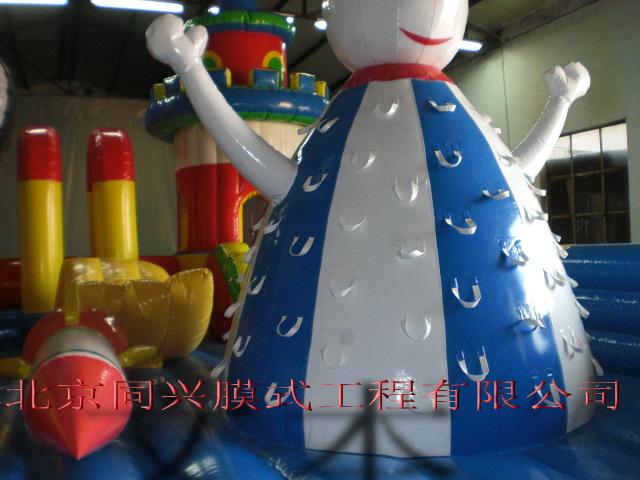 供應(yīng)70平米兒童充氣玩具城堡