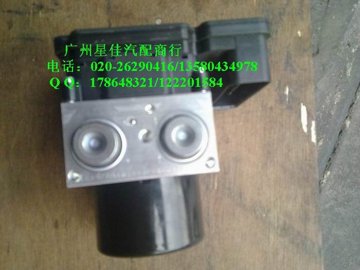 奔馳204C200ABS泵拆車件圖片