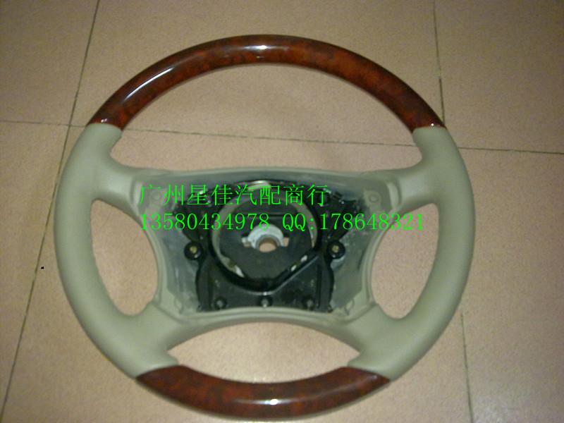 奔馳220方向盤圖片