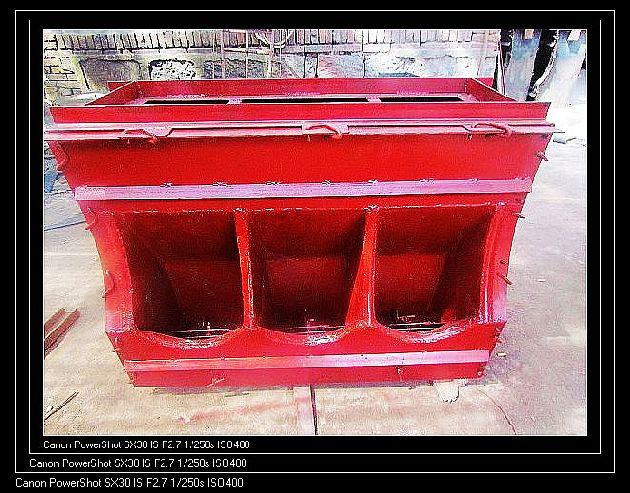 供應(yīng)*款豬槽模具