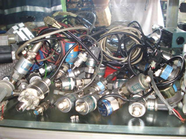 氮?dú)鈮毫鞲衅鲝S家圖片