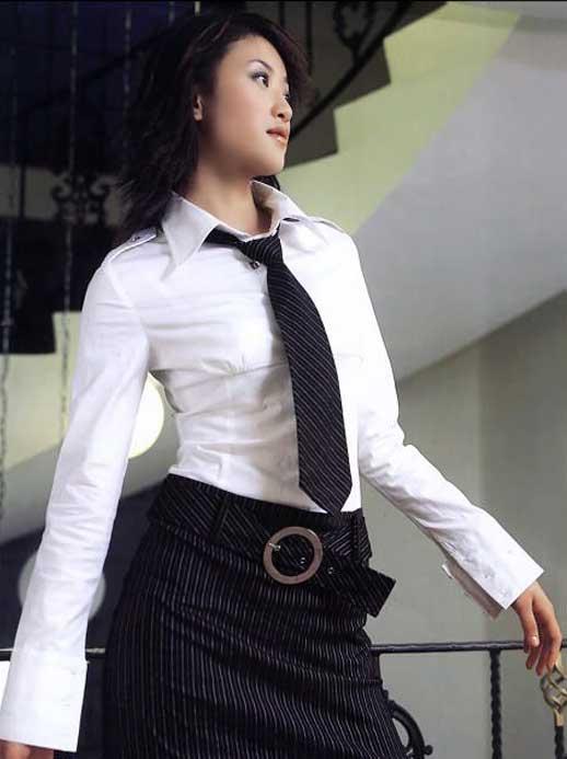 供應南寧服裝公司專業(yè)定做時尚襯衣