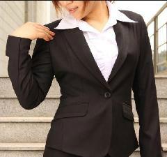 供應(yīng)南寧服裝公司專業(yè)定制修身版制服