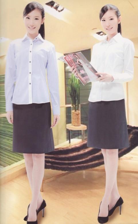 廣西服裝廠專業(yè)訂做各種時(shí)尚女套裝圖片
