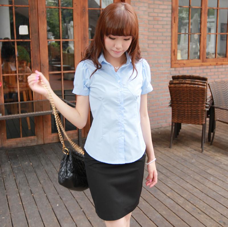 供應廣西服裝廠專業(yè)訂制各種時尚女套裝