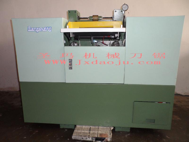 供應(yīng)河南全新片皮機(jī)廠家報(bào)價(jià)。皮帶片皮