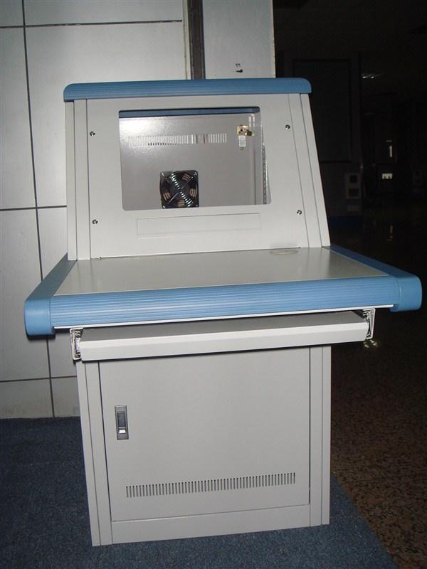 供應(yīng)廈門斜面豪華款操作臺13926444600