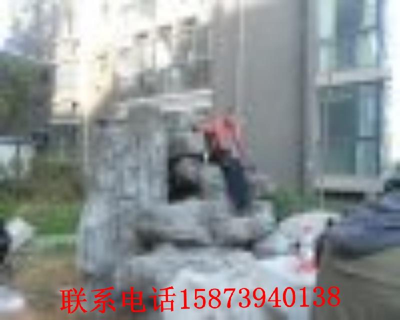 供應(yīng)蒙古塑石假山施工隊(duì)