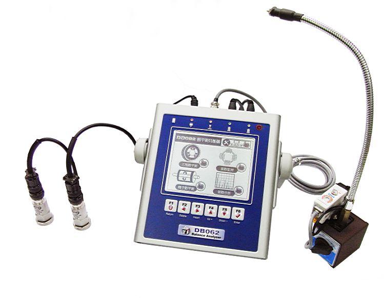 現(xiàn)場(chǎng)轉(zhuǎn)子動(dòng)平衡儀