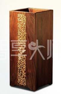 供應(yīng)思享大師紅木家居飾品蔓系列花瓶/東莞生產(chǎn)廠家