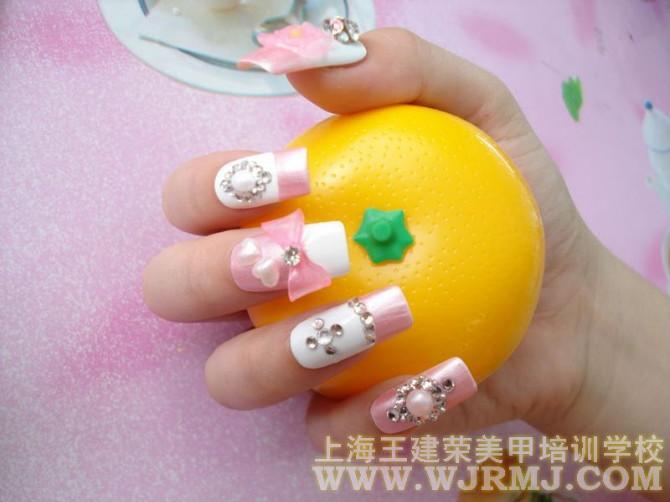 在上海想學(xué)美甲楊浦美甲培訓(xùn)學(xué)校楊浦哪里可以學(xué)美甲