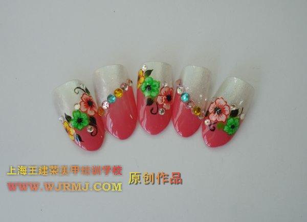 上海哪里有專業(yè)美甲培訓(xùn)學(xué)校上海王建榮美甲培訓(xùn)學(xué)校