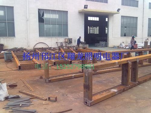 供應高桿燈基礎介紹，高桿燈施工技術(shù)，*格高桿燈