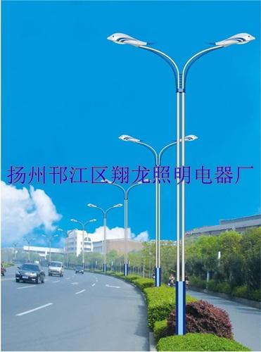 江蘇路燈桿生產(chǎn)廠家圖片