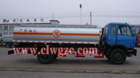 東風(fēng)153加油車15897583377圖片