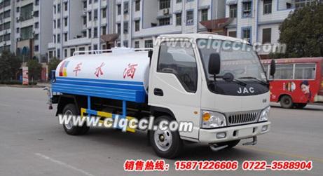 供應(yīng)大連灑水車
