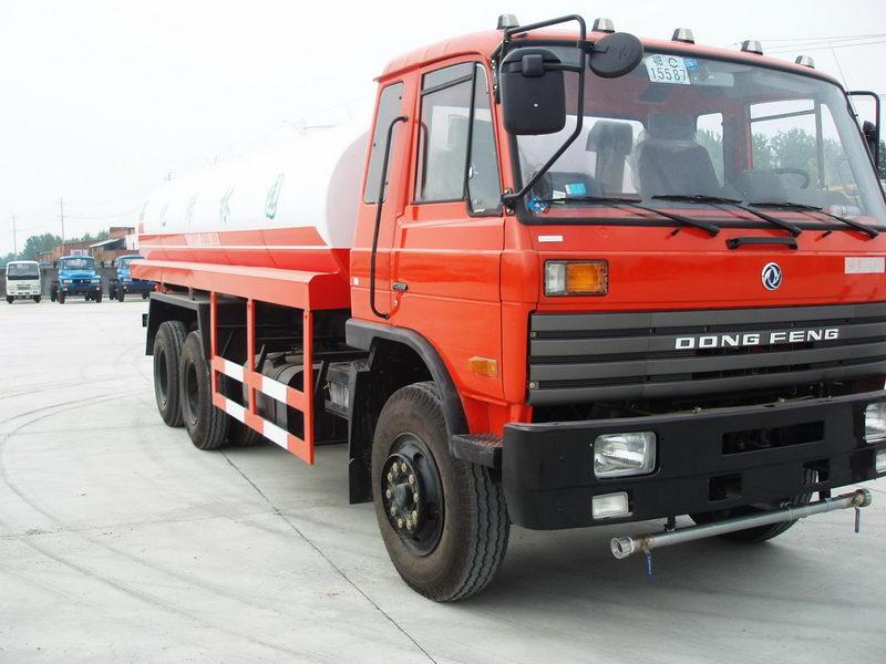 供應(yīng)延吉地區(qū)15噸灑水車廠價直銷地點