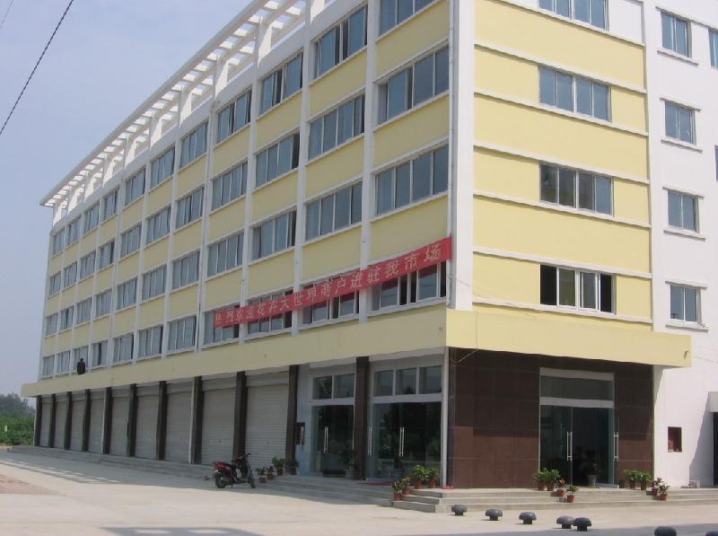 供應(yīng)大型抗風(fēng)卷簾門工業(yè)卷簾門