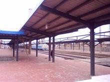 供應(yīng)玻璃雨罩門頭保定溫室大棚制作廠家保定蔬菜大棚