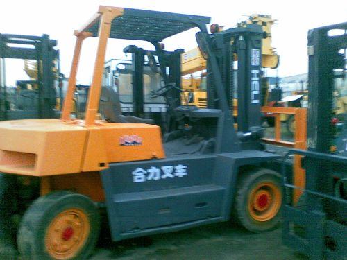 供應(yīng)國產(chǎn)叉車，國產(chǎn)叉車直銷，國產(chǎn)叉車那好*-鼎盛工程機(jī)械