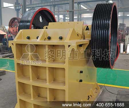 供應(yīng)大型鄂式破碎機(jī)/花崗巖破碎機(jī)